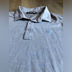 Travis Matthew men’s large polo shirt gray water waves
